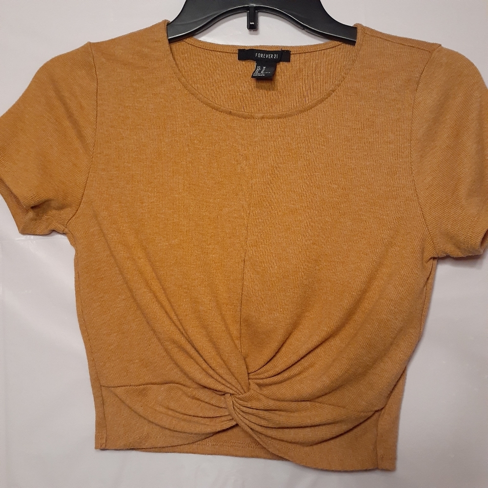 Forever 21 Crop top